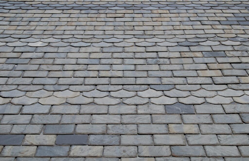 Reclaimed Slate for Evaluating Slate Roof Repairs